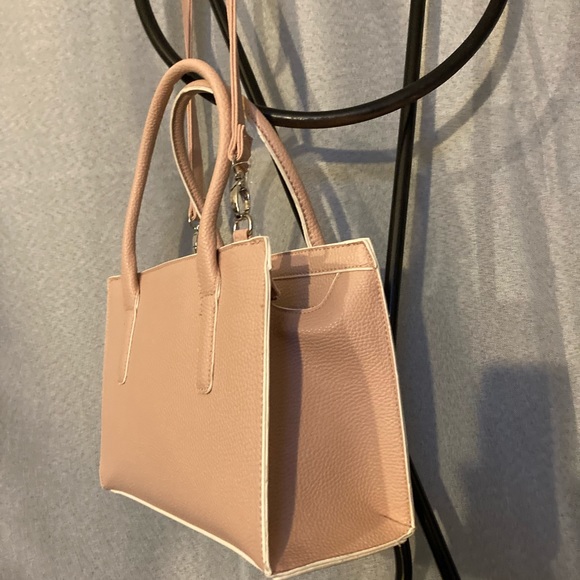Women’s Nautica Soft pastel pink purse/handbag - Picture 5 of 7